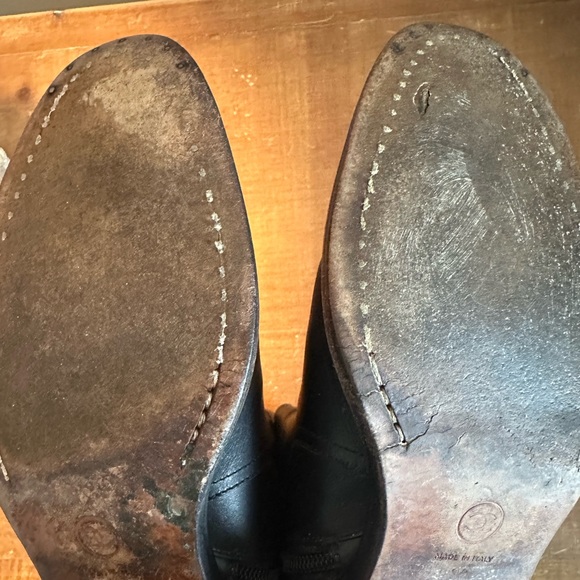 DESIGNER▪️CHANEL LOGO BOOTIE - Picture 8 of 14